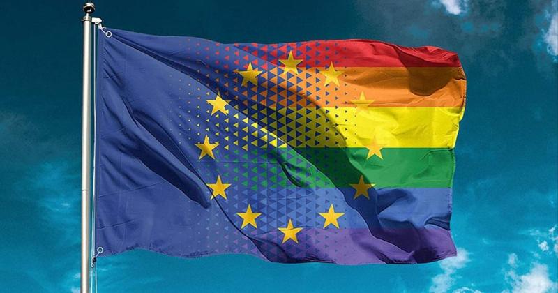 Єврокомісія стверджує, що Україні необхідно надати юридичний статус одностатевим шлюбам для того, щоб просунутися у процесі вступу до Європейського Союзу.