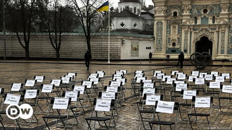 У столиці України, Києві, відбулася акція на підтримку звільнення цивільних осіб, які перебувають у полоні в Росії.