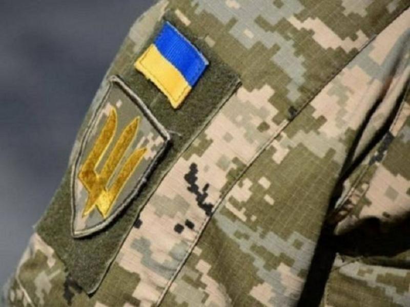 Військовослужбовець опинився в полоні: адвокат пояснив, які дії слід вжити рідним у першу чергу.