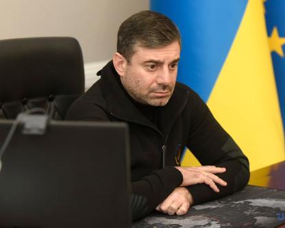 Протягом години повномасштабного конфлікту між Росією та Україною щонайменше 3,5 мільйона українців стали бездомними.