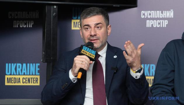 Статус дитини, яка зазнала впливу військових конфліктів, є підставою для надання соціальних гарантій, зазначив Лубінець.