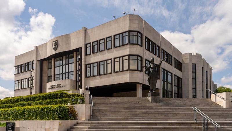 Рада Європи закликає Словаччину утриматися від внесення змін до Конституції, які можуть порушити права людини.