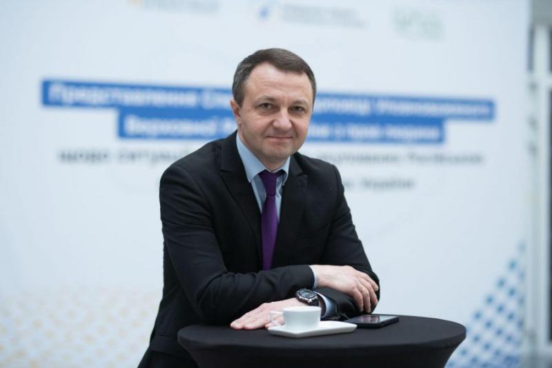 Тараса Кременя усунули з ролі мовного омбудсмена.