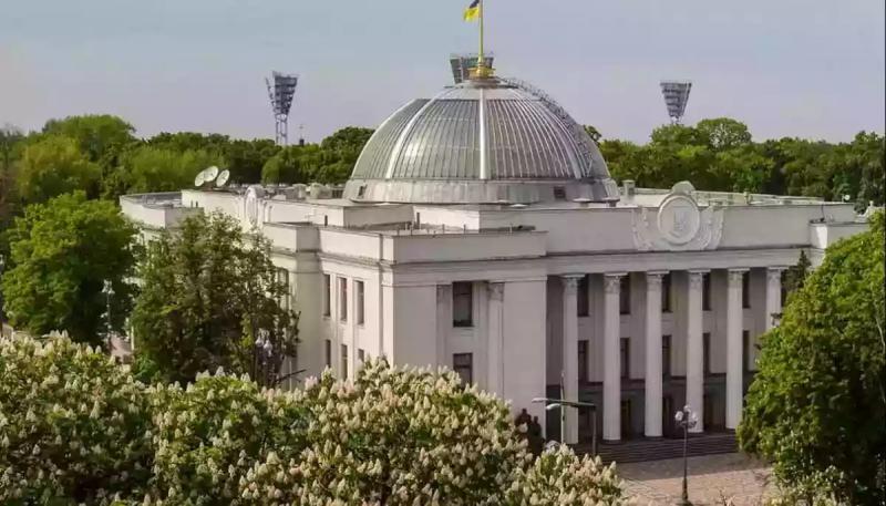 Депутатів закликали відмовитися від ухвалення законодавства, яке передбачає відповідальність за плутанину між адвокатом і його клієнтом.