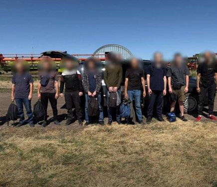 Уряд виступає з ініціативою запровадити кримінальну відповідальність у вигляді ув’язнення за нелегальний перетин державного кордону.
