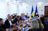 Зустріч з медіаюристами, в якій взяв участь Стефанчук, була присвячена обговоренню суперечливих законопроєктів, що можуть загрожувати свободі слова в Україні.