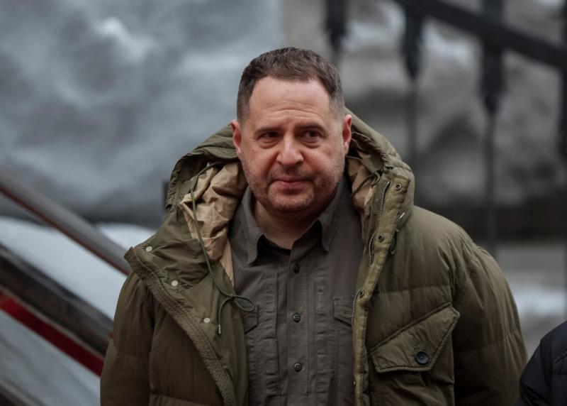 Єрмаку обмежили виїзд з території України.