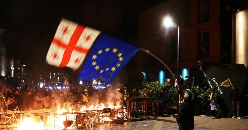 Європейська комісія має намір скасувати безвізовий режим для грузинських дипломатів.