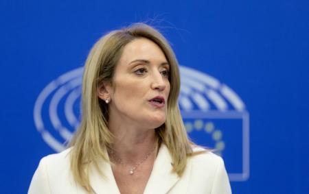 Голова Європейського парламенту виступила з вимогою ввести набагато суворіші санкції щодо Ірану.