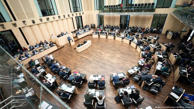 Німецький Бундесрат прийняв резолюцію, що підтримує Україну.