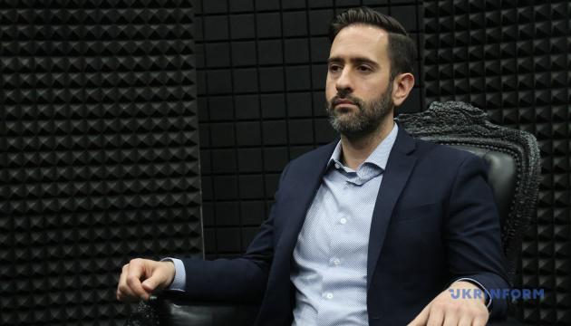 Експерт із Фонду Карнегі поділився своїми думками щодо потенційного впливу військових дій в Ірані на ситуацію в Україні.